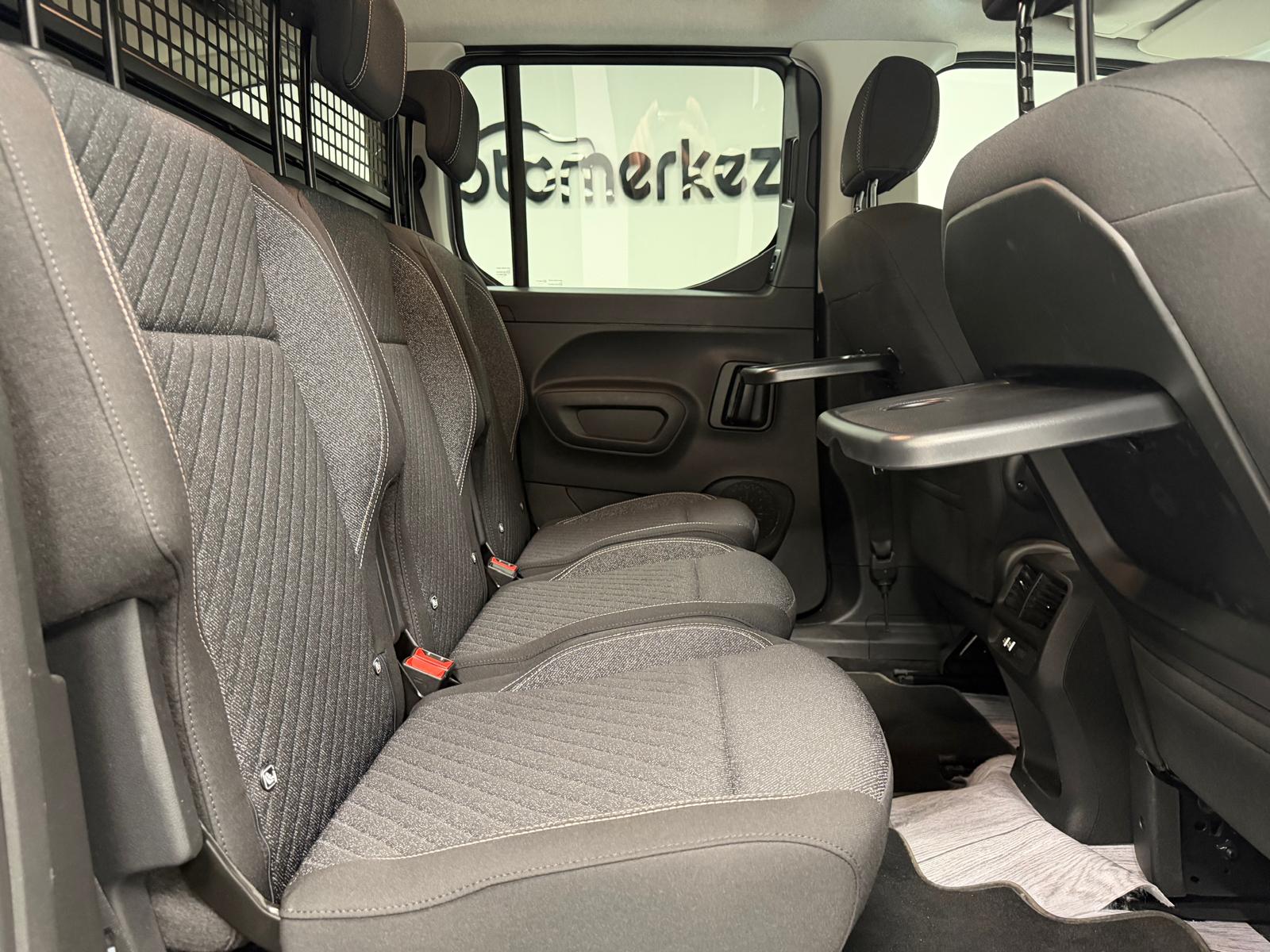 PEUGEOT RIFTER 13